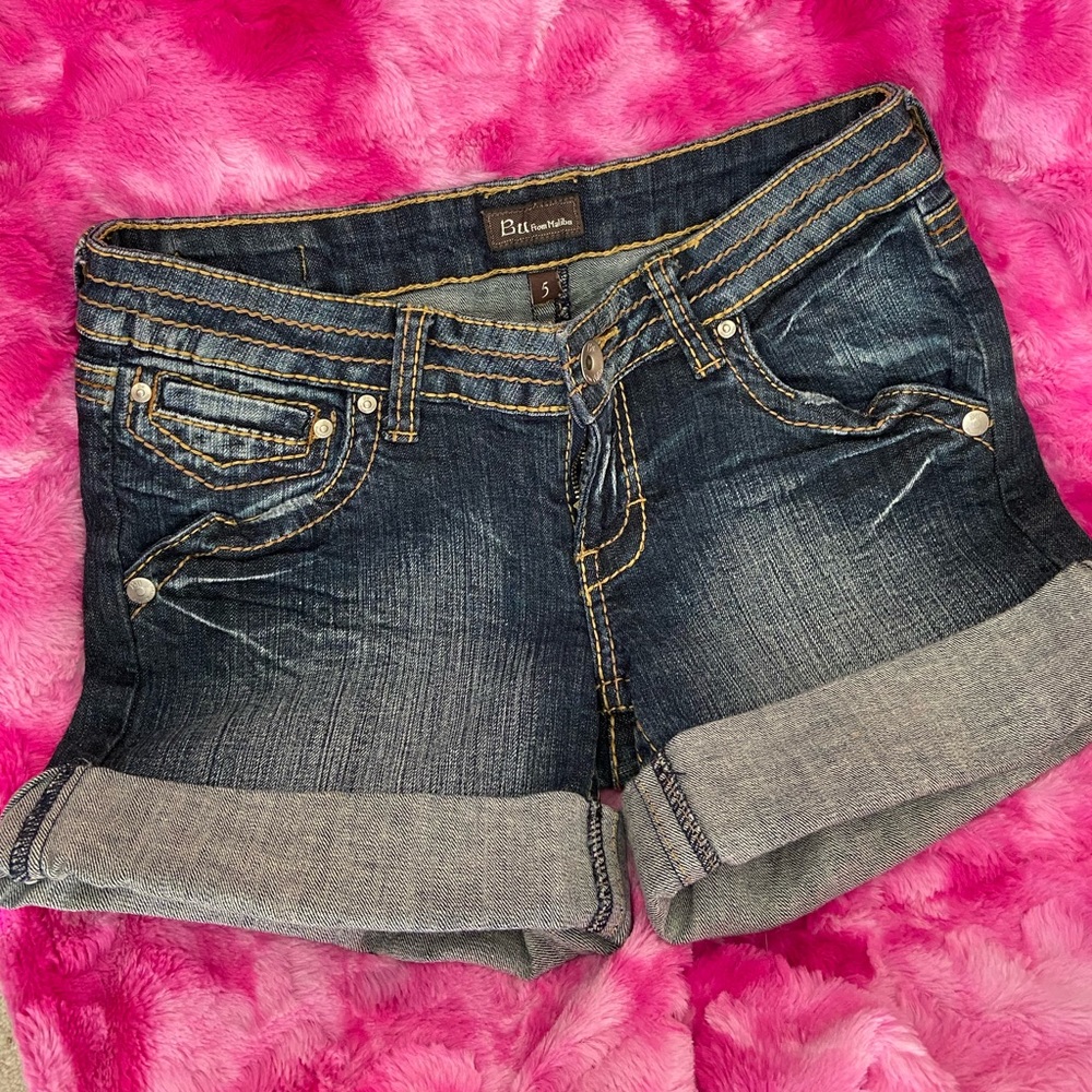 Bu from Malibu Jean Shorts Size 5